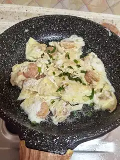 Make Shrimp fried eggs step 15