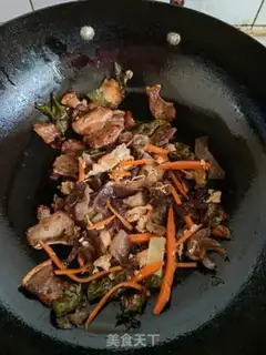 Make Soy sauce, fried rice step 1