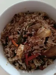 Make Soy sauce, fried rice step 4