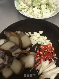 Make The gravy step 1