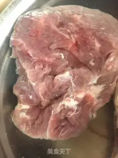 Make Onion fried lamb step 0
