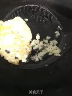 Make Cook rice powder with your hands step 3