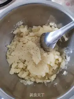 Make Cheese mashed bacon step 2