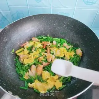Make Shrimp moss fried eggs step 5
