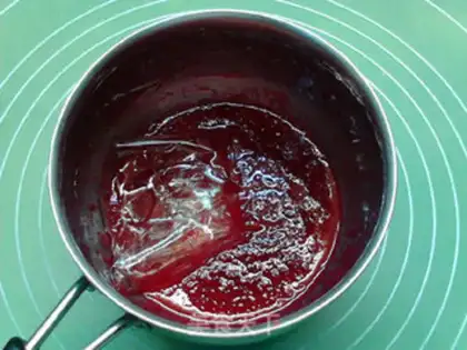 Make Twinberry mousse cake step 13