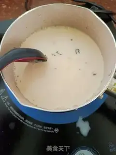Make Brick milk tea step 5