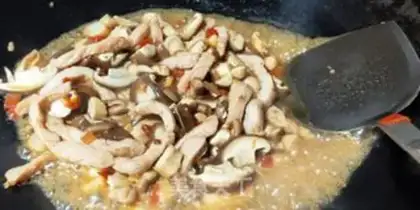 Make Fresh mushroom fried meat step 4