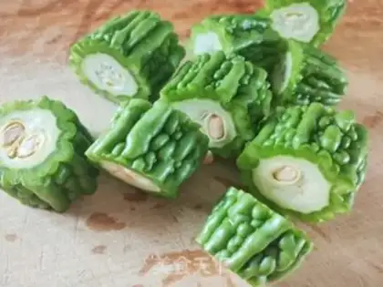 Make Bitter melon step 1