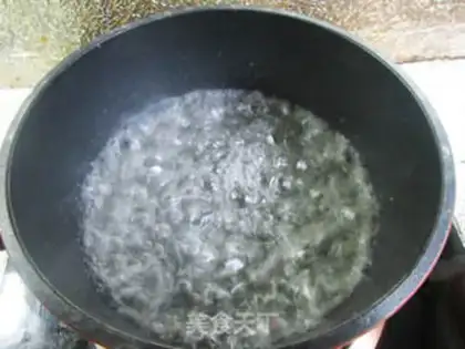 Make Milk and iced tea step 4