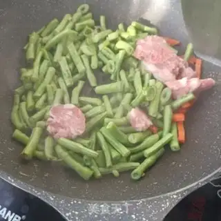 Make The meat and the beans step 5
