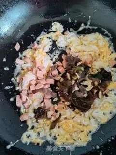 Make Woody eggs step 1