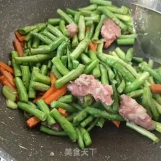 Make The meat and the beans step 7