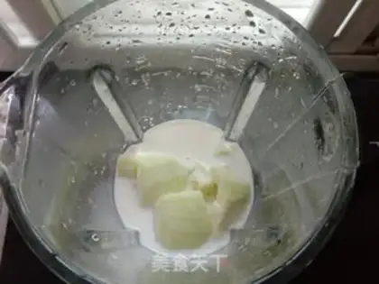 Make Champagne shake step 3