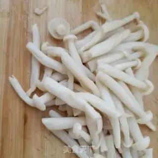 Make Scrambled sea mushrooms step 5