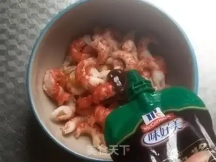 Make Black pepper, lobster pizza step 1