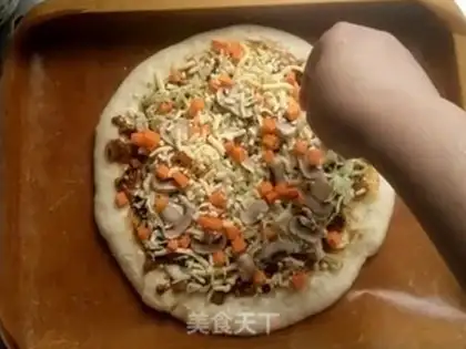 Make Black pepper, lobster pizza step 6