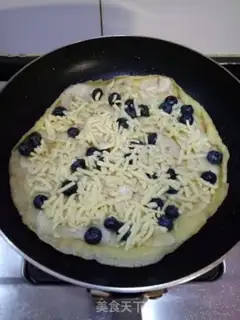 Make Banana blueberry cheesecake step 3