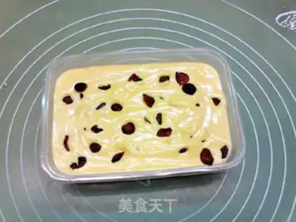 Make Cranberry cream mango ice cream step 8