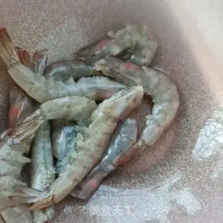 Make Shrimp tofu soup step 0