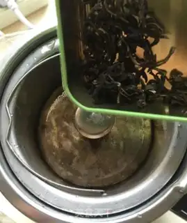 Make Black and green tea step 1