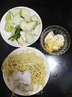 Make Sprinkled egg pasta step 0