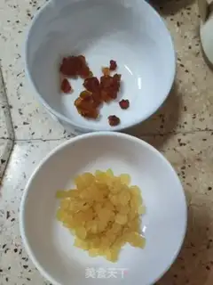 Make Peach soap and date soup step 0