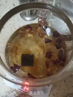 Make Peach soap and date soup step 3