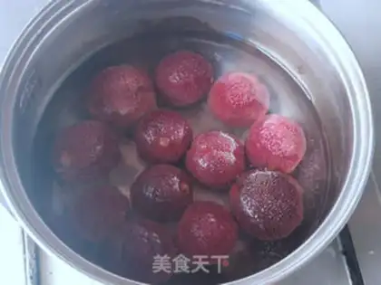 Make Milk and plum ice powder step 3