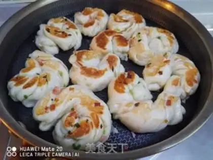 Make Onion cake step 15