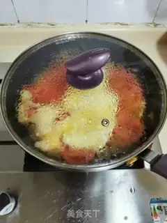 Make Cream tomato fried eggs step 6