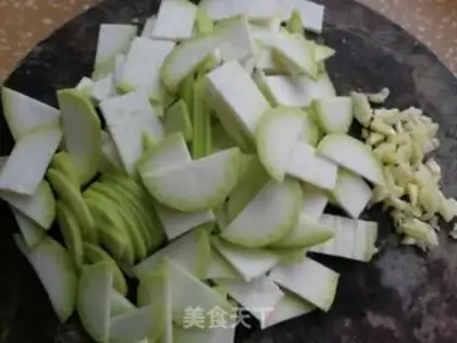 Make Clear the guacamole step 1