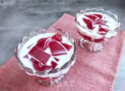 Make Milk and plum ice powder step 11