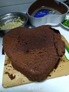 Make Chocolate twilight cake step 11