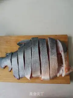 Make The soybeans are burning the fish step 0