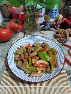 Make Paprika fried pig