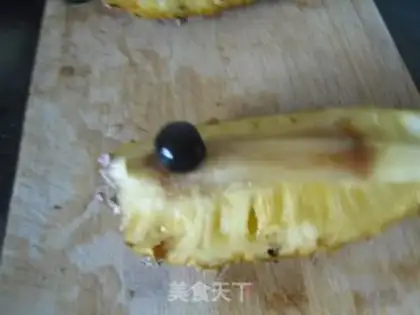 Make Pineapple duck step 5