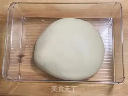 Make Super soft yogurt cream toast step 3