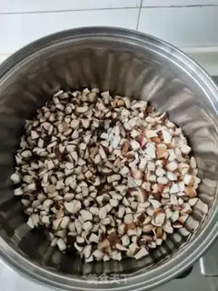 Make Bean dry mushroom sauce step 5
