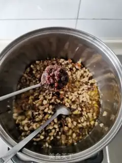 Make Bean dry mushroom sauce step 8