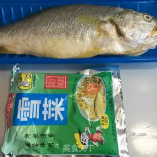 Make Snow cuisine and yellowfish step 0