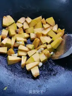 Make Pumpkin step 4
