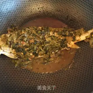 Make Snow cuisine and yellowfish step 4