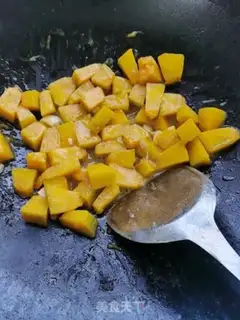 Make Pumpkin step 7