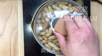 Make Salt-water peanuts step 3