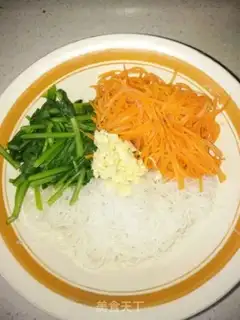 Make A spinach mix fan step 5
