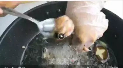 Make Salmon meatballs step 4