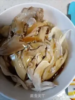 Make "Hands tore up the chickens." step 5