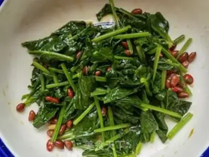 Make Spinach with peanut rice step 6