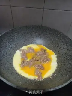 Make Beef chop fried eggs step 4
