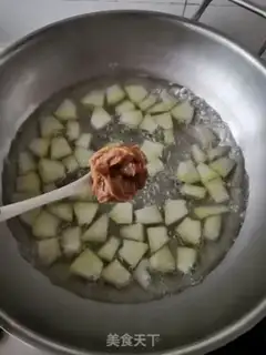 Make Shrimp ball and melon soup step 2
